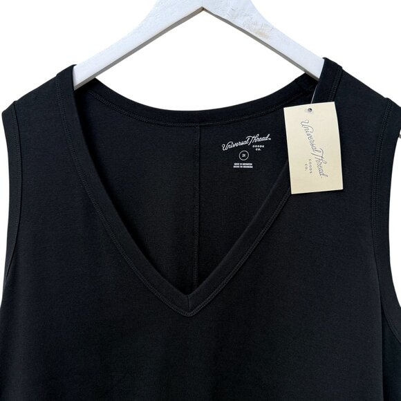 Universal Thread Sleeveless Top Womens Plus Size 2X Black V-Neck Tee Cotton NWT - Picture 6 of 7